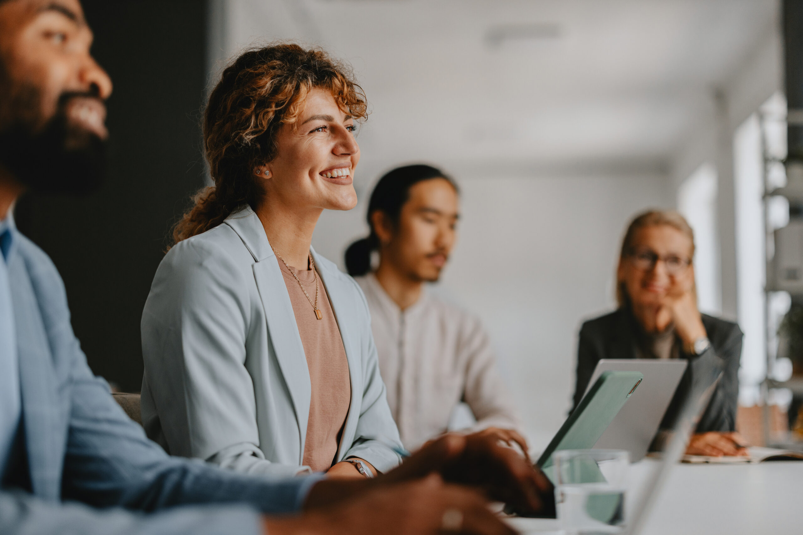 Navigating the Challenge of Advisor Recruiting & Retention: Strategies for a Competitive Edge